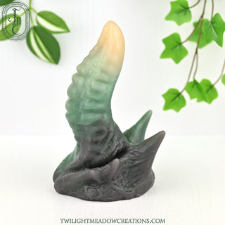 Medium Lindwyrm (Firmness: Medium)