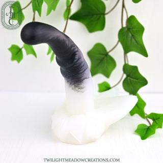 Medium Moon Orchid (Firmness: Soft)